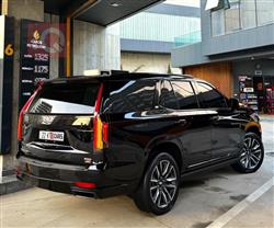 كاديلاك اسكاليد